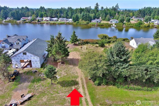 597 E Chance A La Mer NE, Ocean Shores, WA 98569