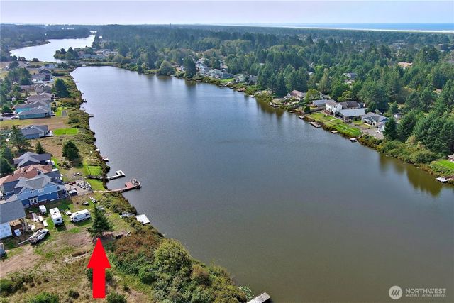 597 E Chance A La Mer NE, Ocean Shores, WA 98569