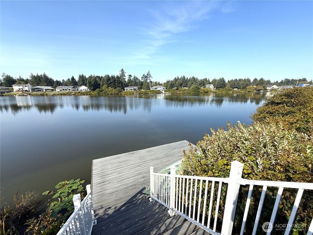 597 E Chance A La Mer NE, Ocean Shores, WA 98569