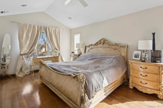 2729 Shore Drive, Merrick, NY 11566