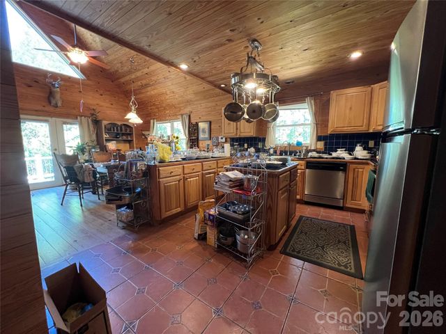 651 Dills Road, Rutherfordton, NC 28139