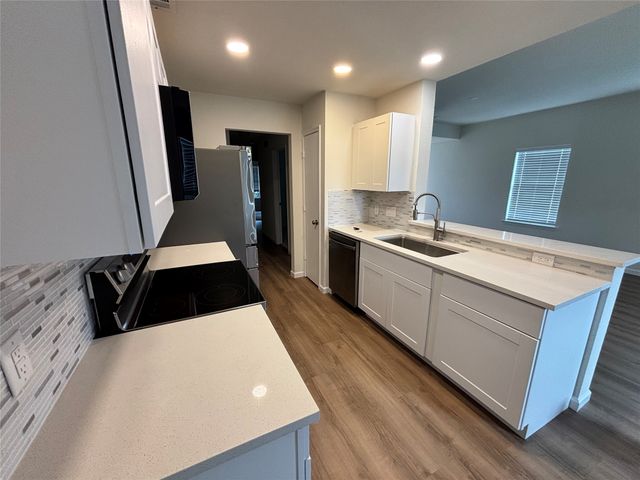 8924 Wagon Trail, Cross Roads, TX 76227