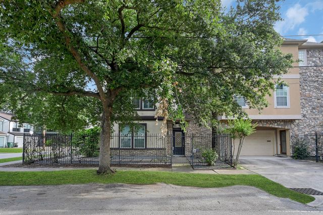5618 Lacy Street, Houston, TX 77007
