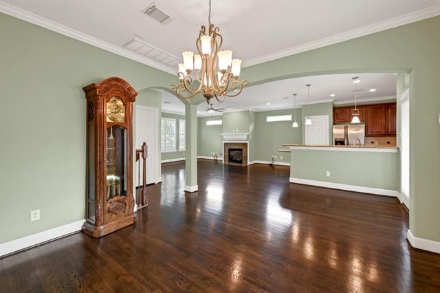 5618 Lacy Street, Houston, TX 77007