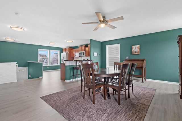 1320 Gardner Pond Lane, Vicksburg, MI 49097