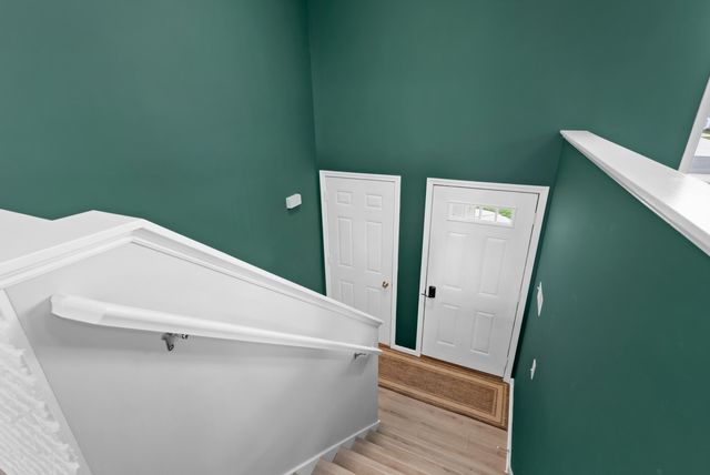 1320 Gardner Pond Lane, Vicksburg, MI 49097