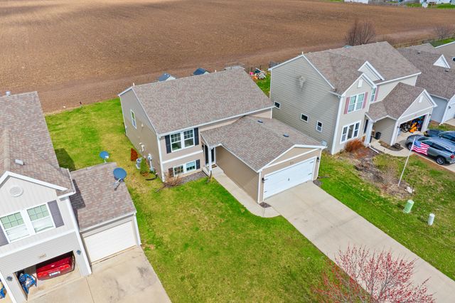 1320 Gardner Pond Lane, Vicksburg, MI 49097