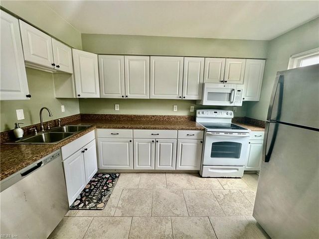 5361 Grand Lake CRES, Virginia Beach, VA 23462