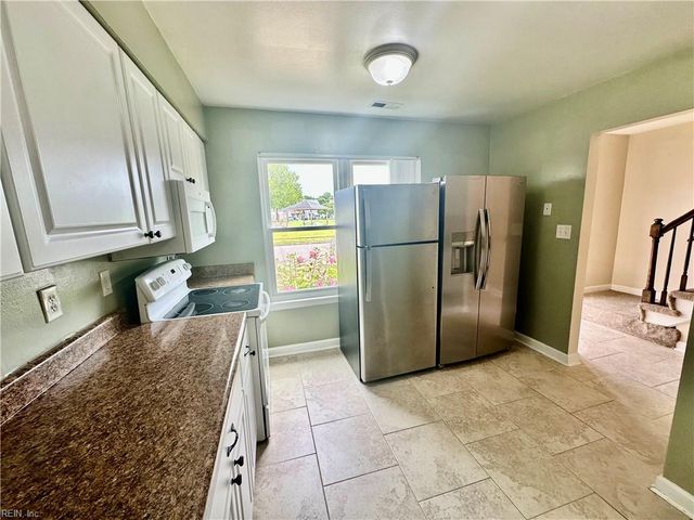5361 Grand Lake CRES, Virginia Beach, VA 23462