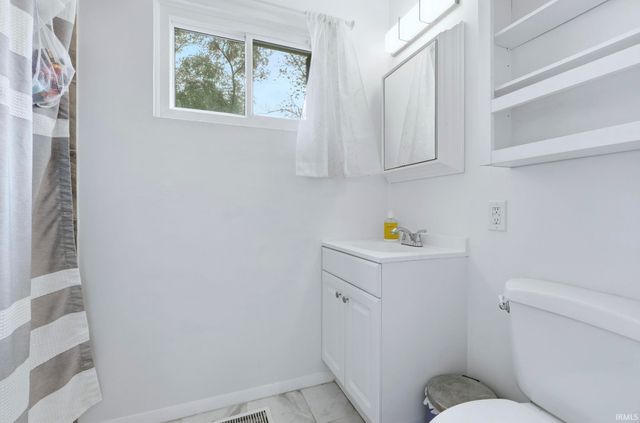 411 Sara Drive, New Haven, IN 46774