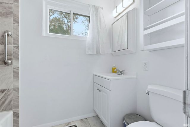 411 Sara Drive, New Haven, IN 46774