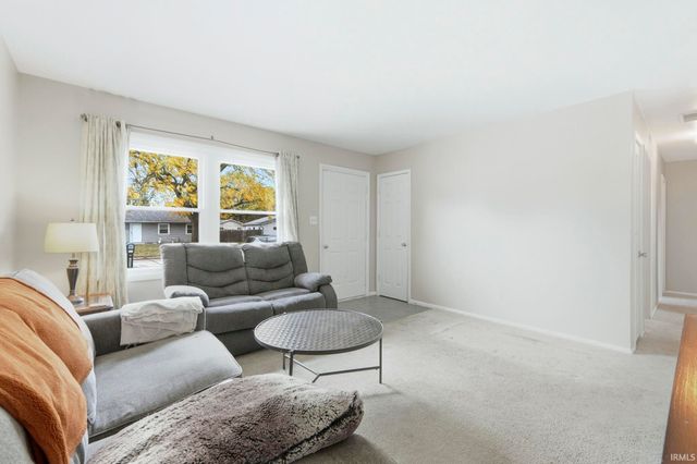 411 Sara Drive, New Haven, IN 46774
