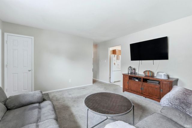 411 Sara Drive, New Haven, IN 46774