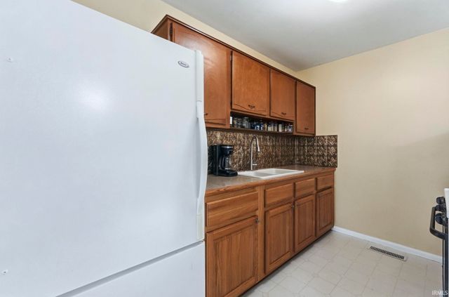 411 Sara Drive, New Haven, IN 46774