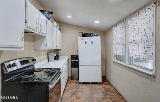 4302 W DOBBINS Road, Laveen, AZ 85339