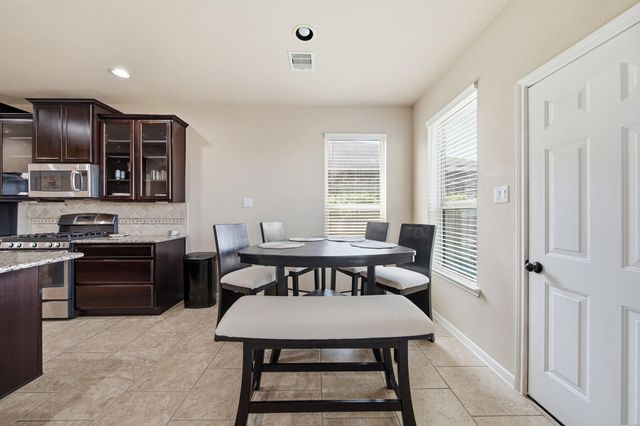 342 Kendall Crest Drive, Alvin, TX 77511