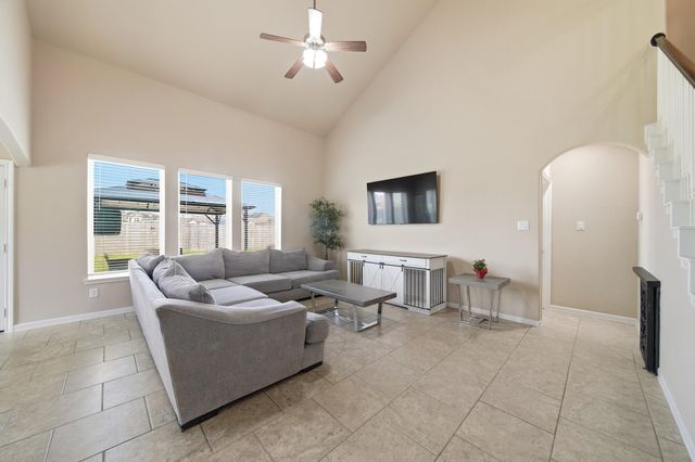 342 Kendall Crest Drive, Alvin, TX 77511