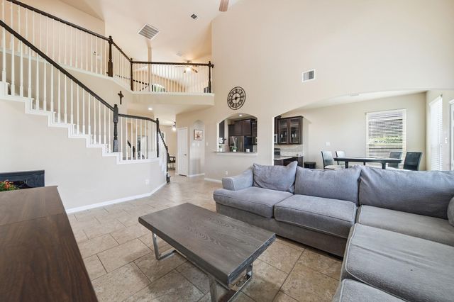 342 Kendall Crest Drive, Alvin, TX 77511
