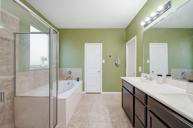342 Kendall Crest Drive, Alvin, TX 77511