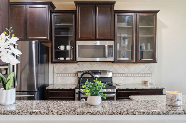 342 Kendall Crest Drive, Alvin, TX 77511