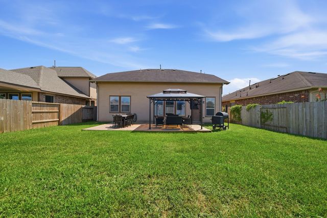 342 Kendall Crest Drive, Alvin, TX 77511