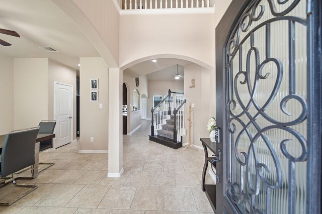 342 Kendall Crest Drive, Alvin, TX 77511