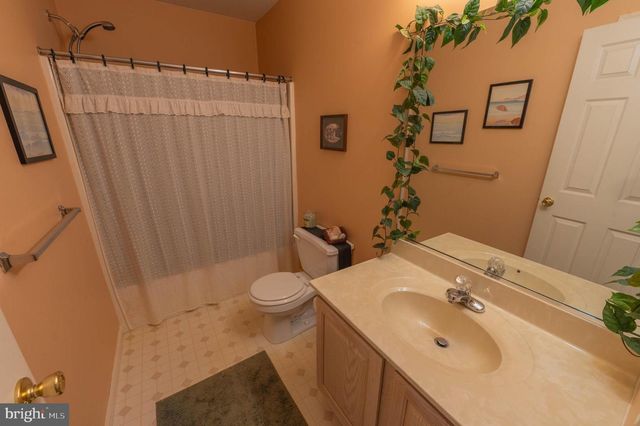 2117 W WALNUT ST, Allentown, PA 18104