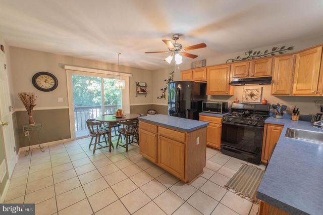 2117 W WALNUT ST, Allentown, PA 18104