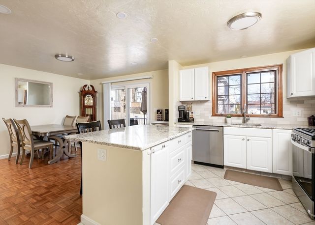 632 Washington St G5, Braintree, MA 02184