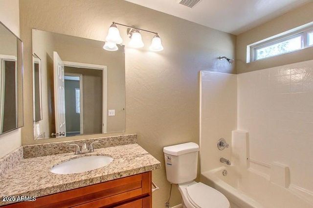 755 E KESLER Lane, Chandler, AZ 85225