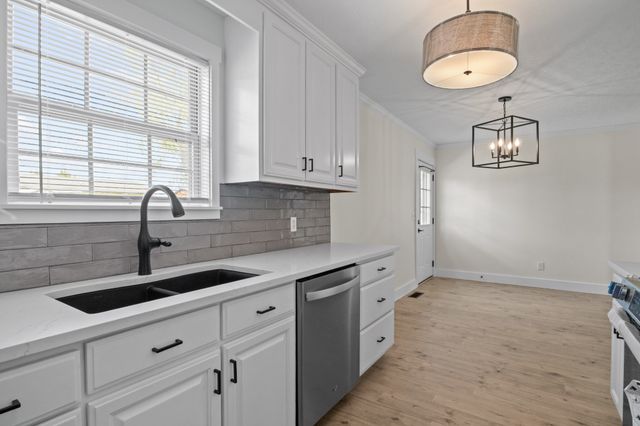 50 Foote Ln, New Johnsonville, TN 37134