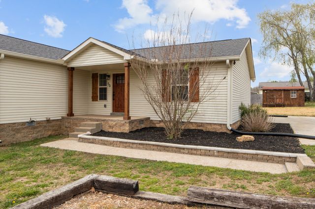 50 Foote Ln, New Johnsonville, TN 37134