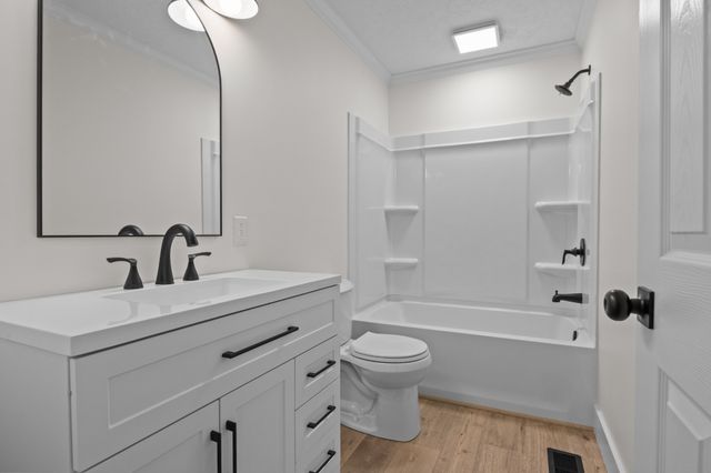 50 Foote Ln, New Johnsonville, TN 37134