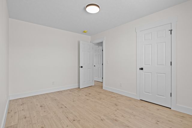 50 Foote Ln, New Johnsonville, TN 37134