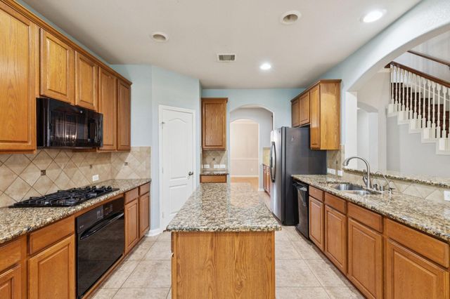 9631 W Amber Bluff Lane, Katy, TX 77494