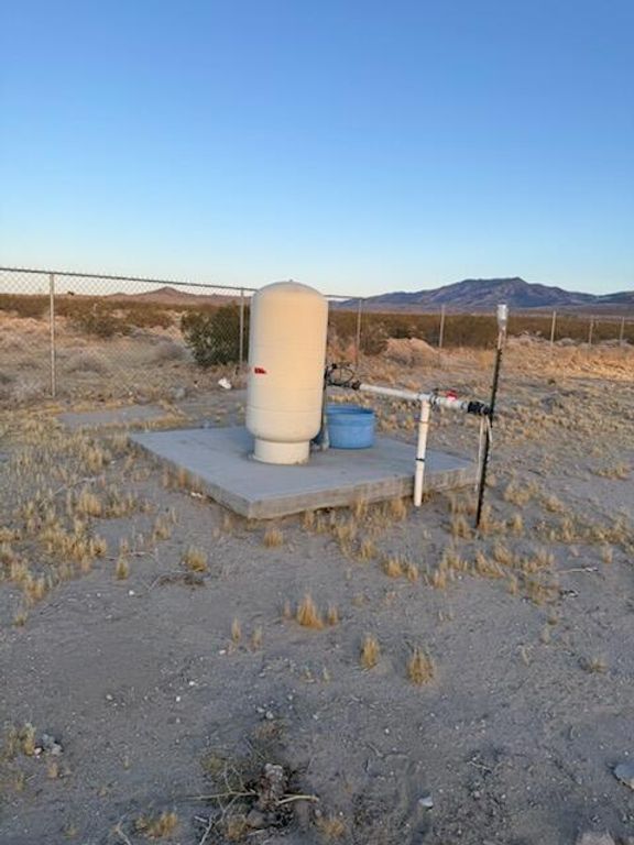 3 Foothill Road, Lucerne Valley, CA 92356