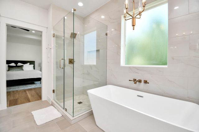 2512 Gray Street, Houston, TX 77003