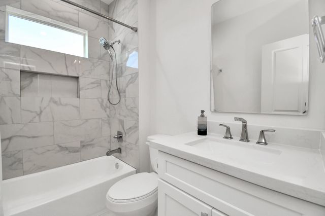 2512 Gray Street, Houston, TX 77003