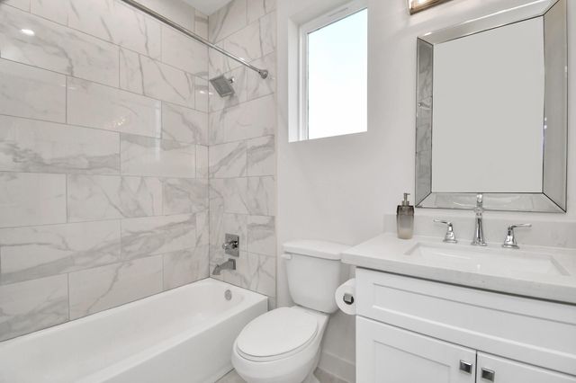 2512 Gray Street, Houston, TX 77003
