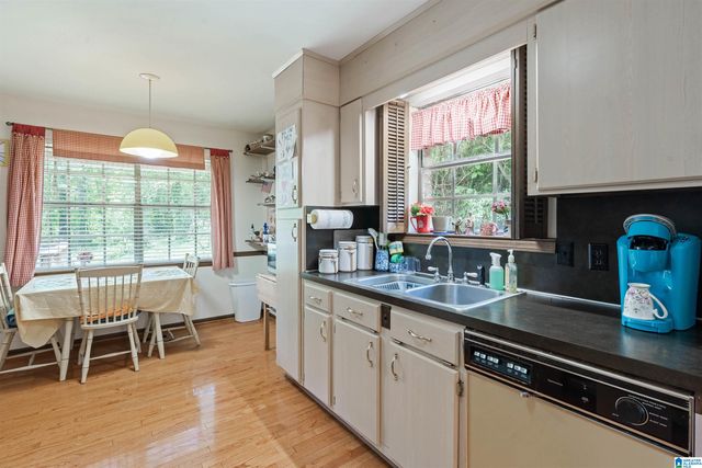 3427 KILDARE DRIVE, Hoover, AL 35226