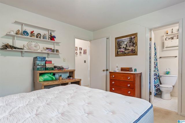 3427 KILDARE DRIVE, Hoover, AL 35226