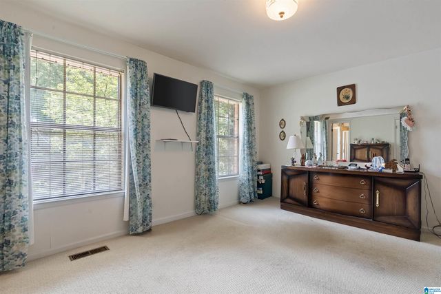 3427 KILDARE DRIVE, Hoover, AL 35226