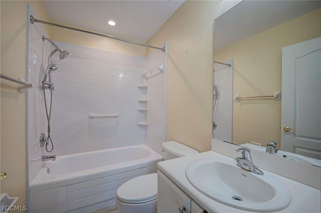 8697 Athena CT, Lehigh Acres, FL 33971