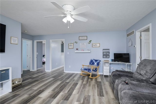 1209 Woodland Trace, Memphis, IN 47143