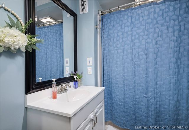 1209 Woodland Trace, Memphis, IN 47143