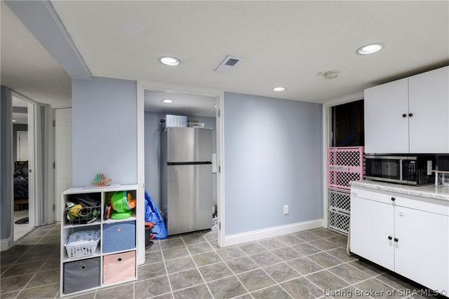 1209 Woodland Trace, Memphis, IN 47143