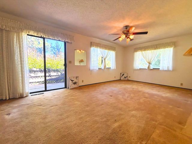 17503 Alexandra Way, Grass Valley, CA 95949