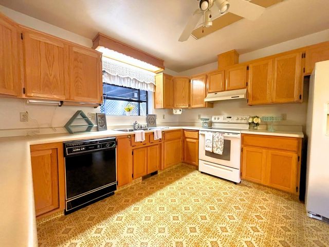 17503 Alexandra Way, Grass Valley, CA 95949