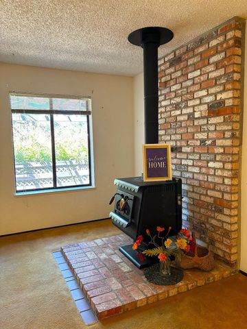 17503 Alexandra Way, Grass Valley, CA 95949