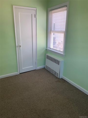 431 E Chester Street, Long Beach, NY 11561